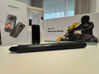 Insta360 X3 Camera Bundle