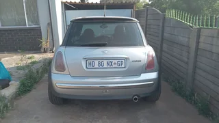 2003 Mini Cooper Sedan