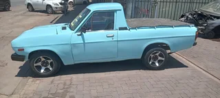 1988 NISSAN 1400 BAKKIE