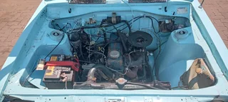 1988 NISSAN 1400 BAKKIE