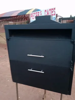 Title:Gates, fireplace,baglars, windows,fance, etc