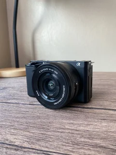 Sony ZV-E10 Mirrorless Camera with Kit Lens