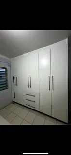 Built in kitchen cupboards and fitted wardrobes contact 0655109639