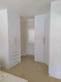 Built in kitchen cupboards and fitted wardrobes of all sizes colour and designs contact 0638758663