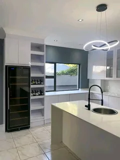Built in kitchen cupboards and fitted wardrobes of all sizes colour and designs contact 0638758663