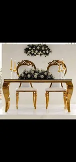 Mr & Mrs wedding decor Table