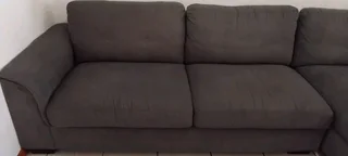 L-couch lounge suite