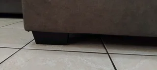 L-couch lounge suite