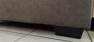 L-couch lounge suite