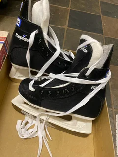 CCM Boys Rapide 101 Black Size 1