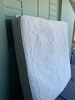 Simmons Beautyrest Cresendo King Size Mattress ( No Base )