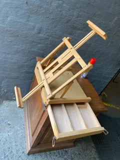 Portable Art Easel with Draw