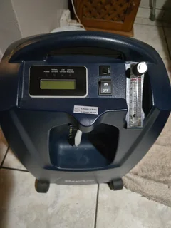 Oxypure Oxygen Concentrator ZY-5AC – 5L – Reliable, Quiet, Good Condition