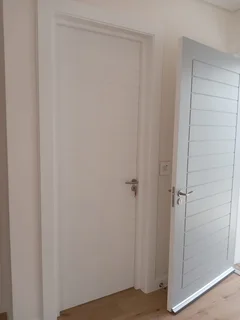 Am looking for a job as a carpenter