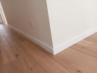 Am looking for a job as a carpenter