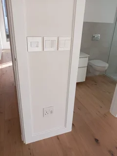 Am looking for a job as a carpenter