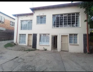 3/5 bedroom apartment to sell at Kensington