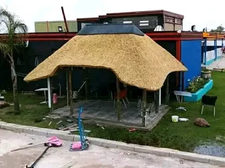 Thatch roofing