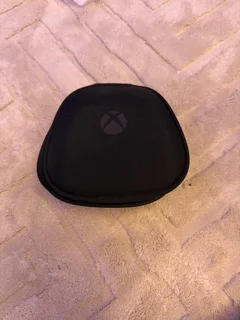 Xbox Elite Series 2 Controller, all accessories &amp; Protective Case