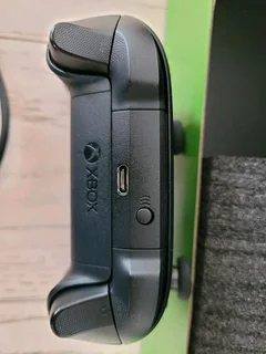 Xbox Series X with 2 Controllers and 4 games