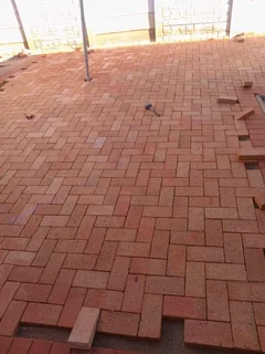 Tarring and paving