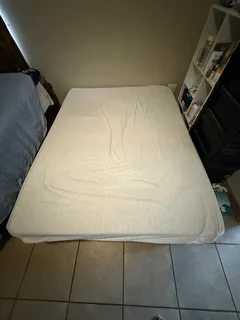 Queen Bed Base - Cash upon collect