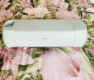 Cricut explore 3 machine