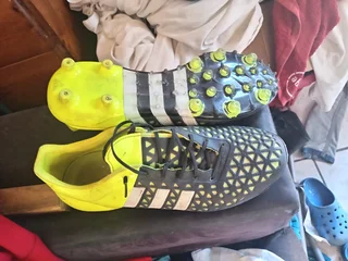 Soccer boots for sale