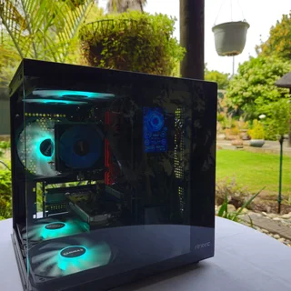 BLACK FRIDAY! Bombastik - Arkbyte. 1 year warranty. CREDIT AVAILABLE