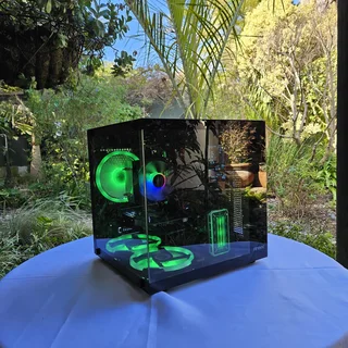 Bombastik Price Perfect Gaming PC &#43; Monitor , Keyboard &amp; Mouse