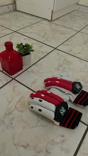 B&amp;S Fireball Cricket Batting Gloves  – Adult Size (Used, Mafikeng)