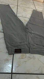 Calvin Klein Jeans – Men’s Pants Size 34 ( Grey)