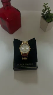 ⌚ Hallmark Gold-Tone Watch – Boxed, Elegant &amp; Reliable (selling to women)