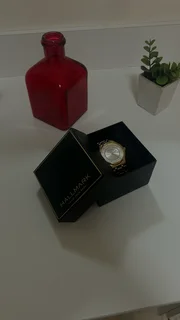 ⌚ Hallmark Gold-Tone Watch – Boxed, Elegant &amp; Reliable (selling to women)