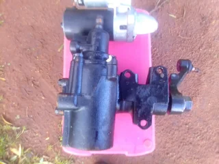 Toyota KZTE 2.7 Steering Box
