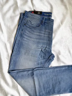  Polo Men’s Jeans – Trendy & Durable – R550