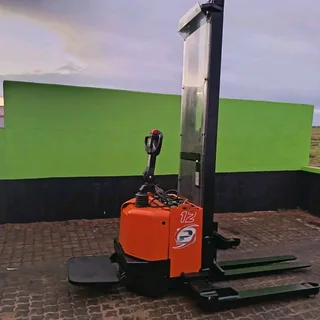 Industrial equipment rentals