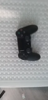 Playstation 4slim 1controller and 2games