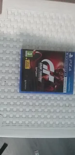 Playstation 4slim 1controller and 2games