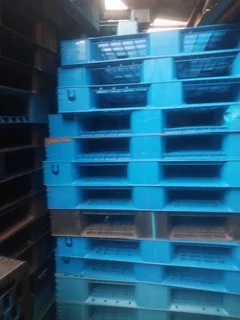 Plastic pallets