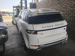 Range Rover Evoque 2.2 SD4 9 speed stripping for parts