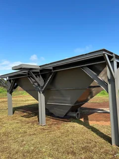 Large 8x20 Vibrating Screen – Powerful Industrial Screening Machine