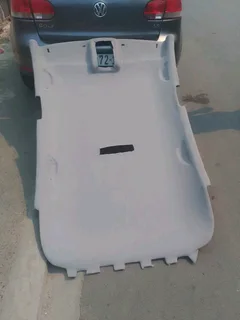 Mobile car rooflining headline segging service for all types of vehicles