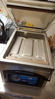 Heavy duty vacuum sealer with gas flush for sale. warranty available