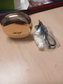 Acer earphones