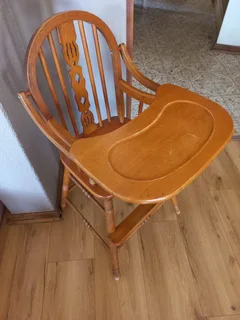 Amish Solid Wood Bow Back Kids High Chair - Used