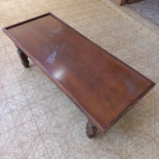 Imbuia Veneer Coffee Table 1240l x 510w x 430h