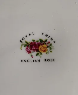 Royal China English Rose Plate 250mm Qty 1