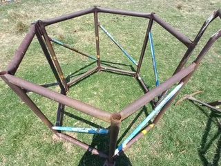 Bale Rings - Qty 6 - 1 Needs Repair