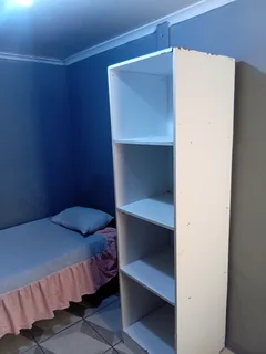 Single  and  Working  people